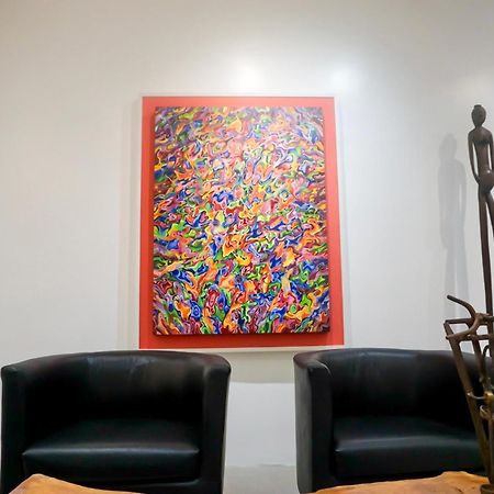 Cayco House By Hotel Durban Makati City Luaran gambar