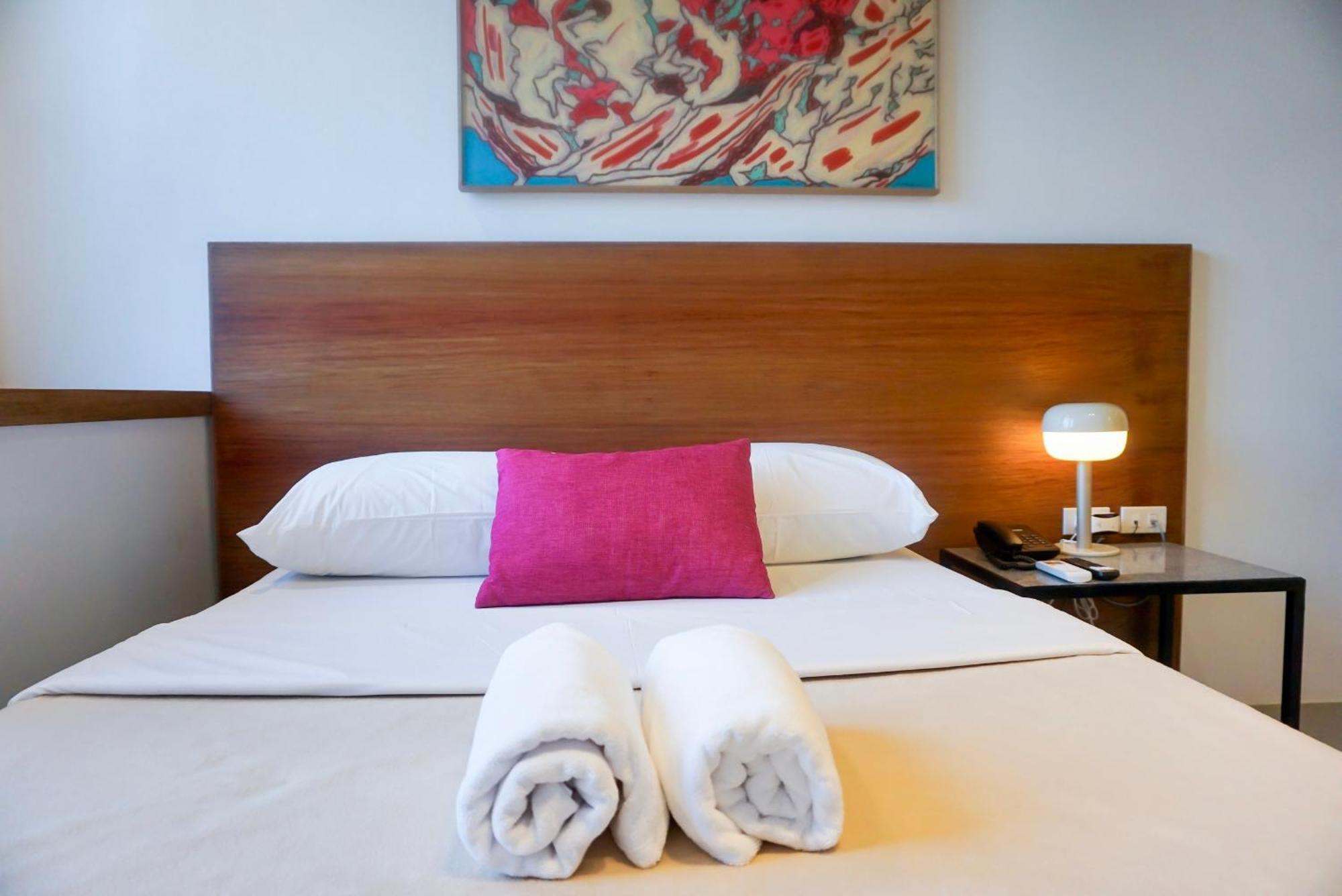 Cayco House By Hotel Durban Makati City Luaran gambar