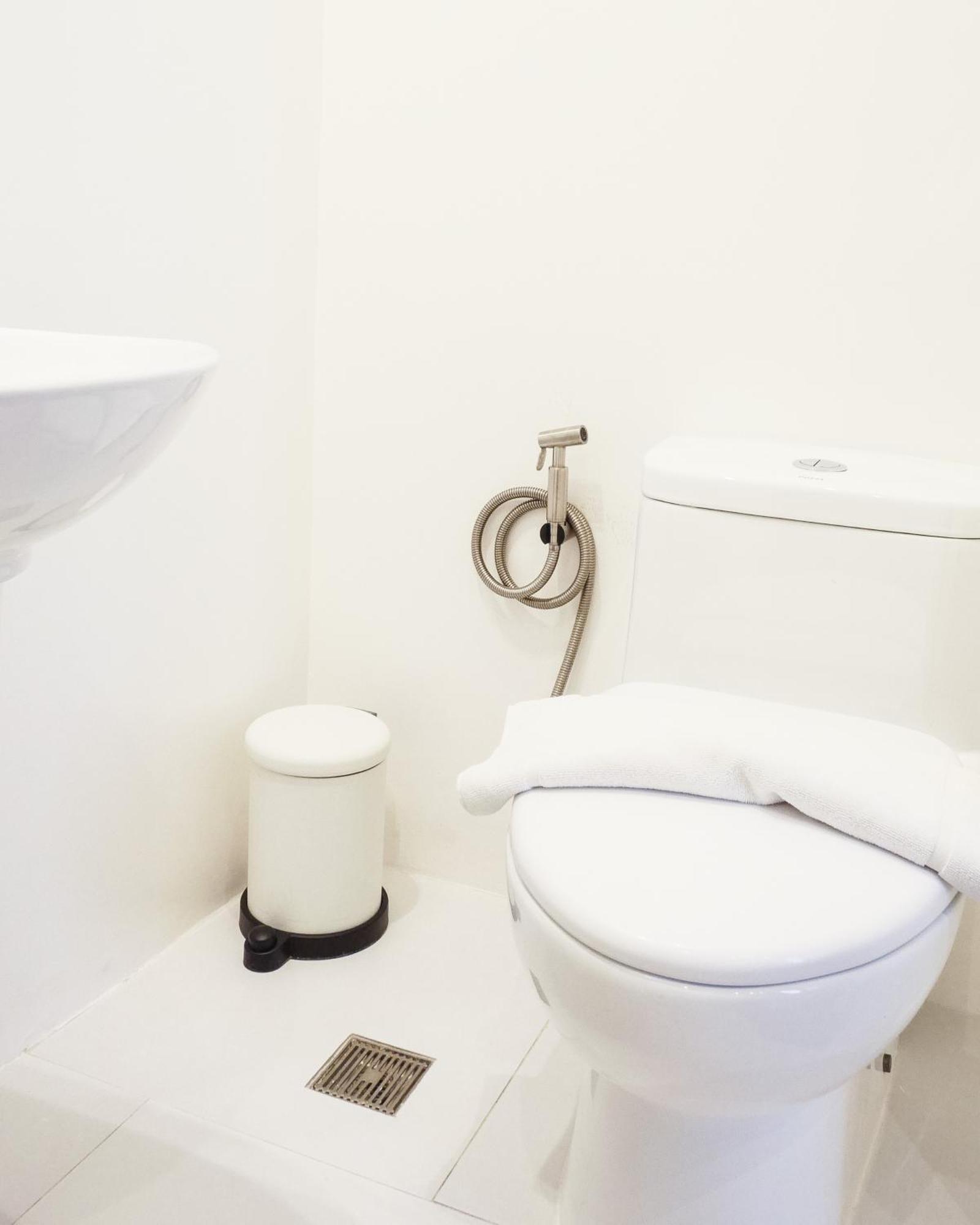 Cayco House By Hotel Durban Makati City Luaran gambar